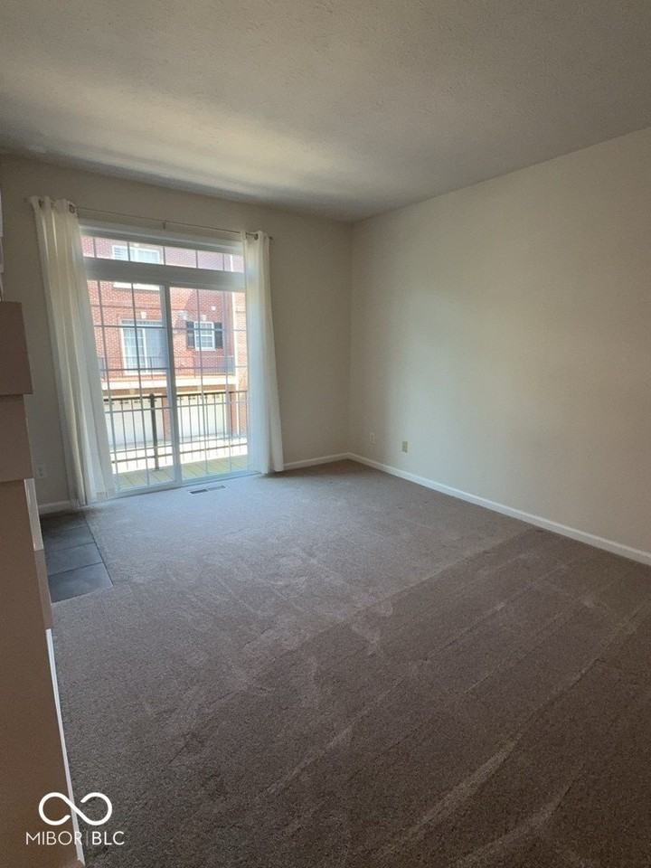 121 11th St Nw - Photo 3 of 11