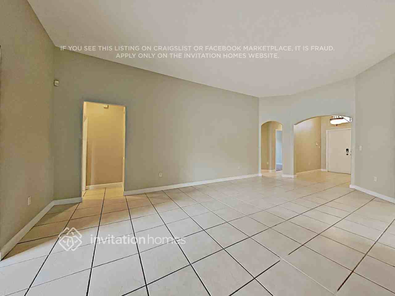 1339 Nw 166th Ave - Photo 5 of 18