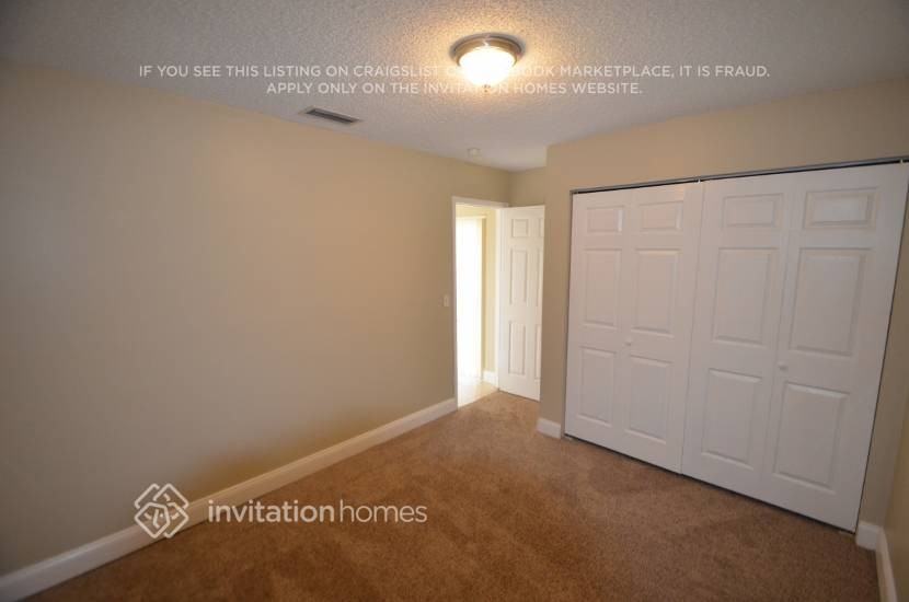 9381 Nw 33rd Pl - Photo 5 of 7