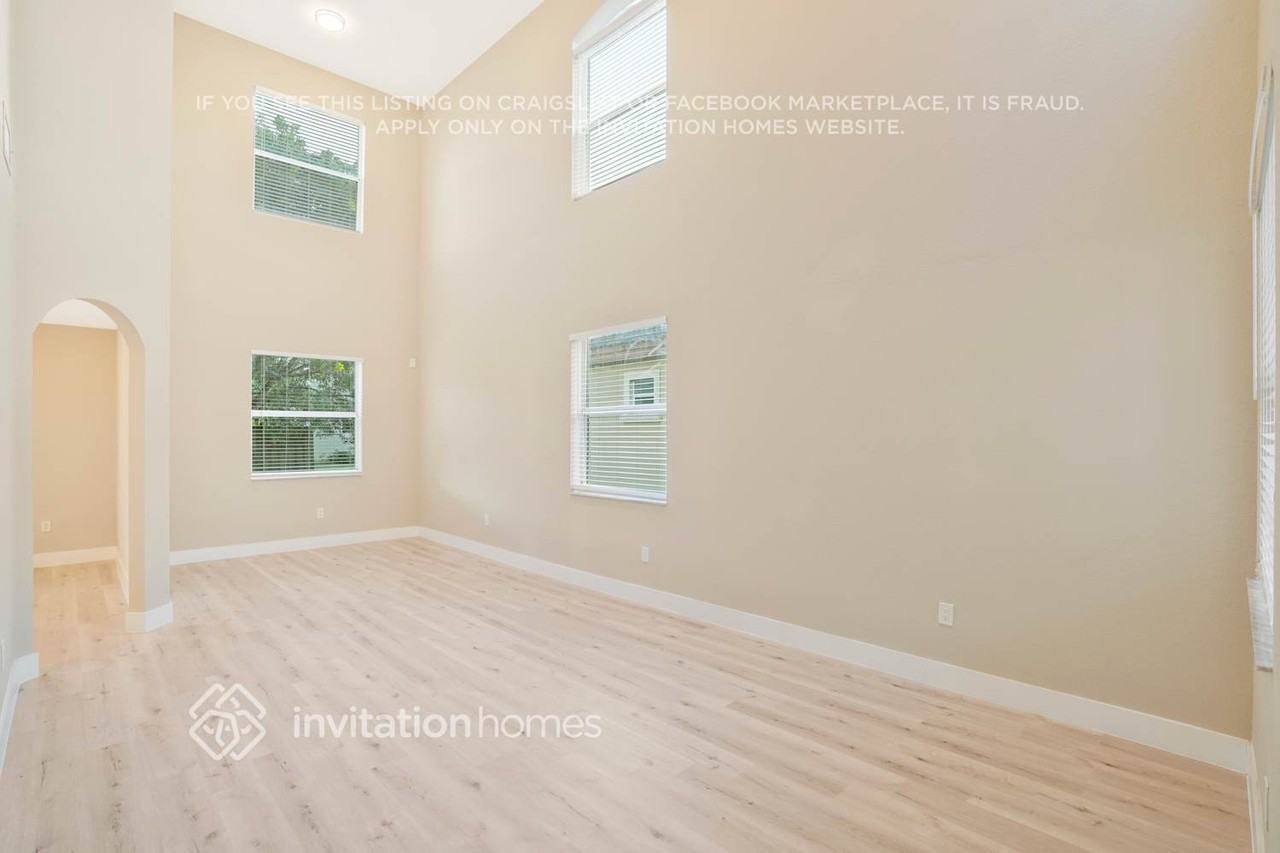 18874 Sw 319th St - Photo 3 of 29