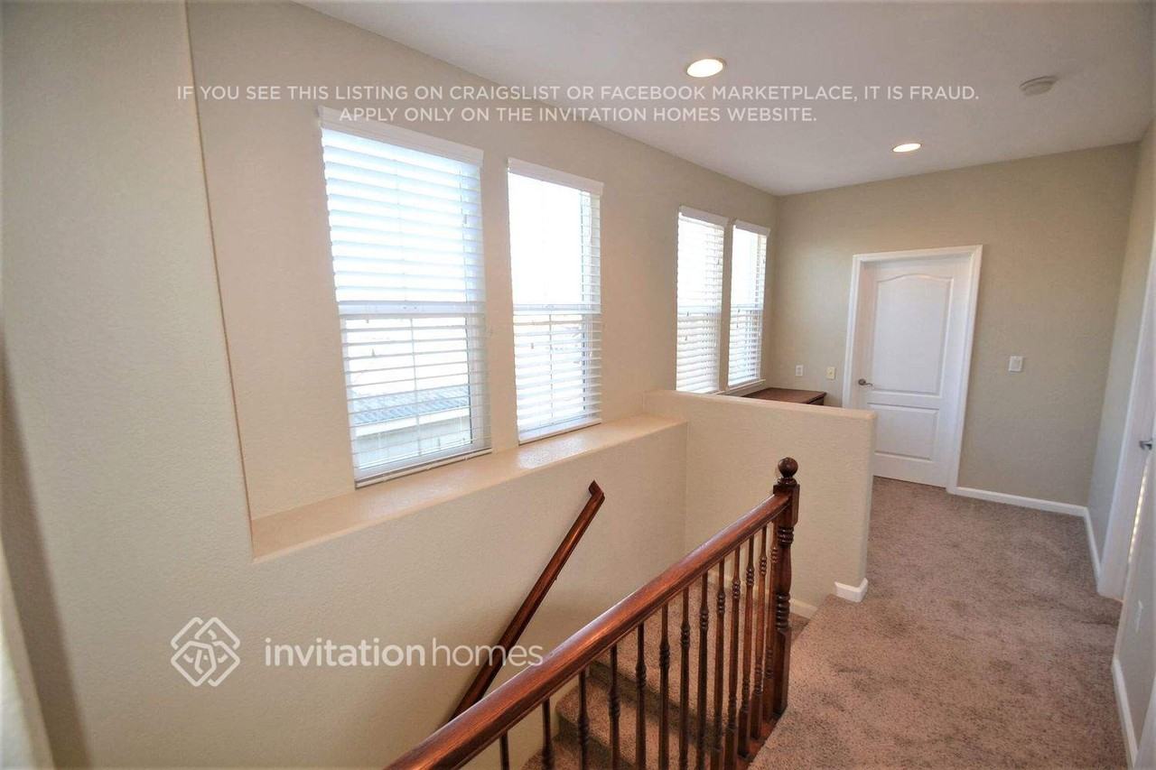 3584 Rainsong Cir - Photo 3 of 8