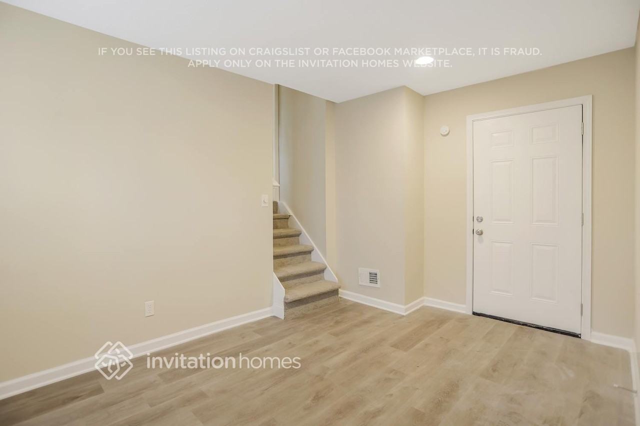4496 Fowler Ln - Photo 6 of 26