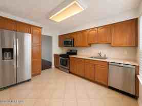 7 Stuart Dr #3 - Photo 1 of 1