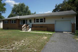 1385 W Veterans Hwy - Photo 1 of 1