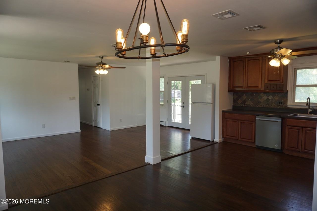 1385 W Veterans Hwy - Photo 5 of 25