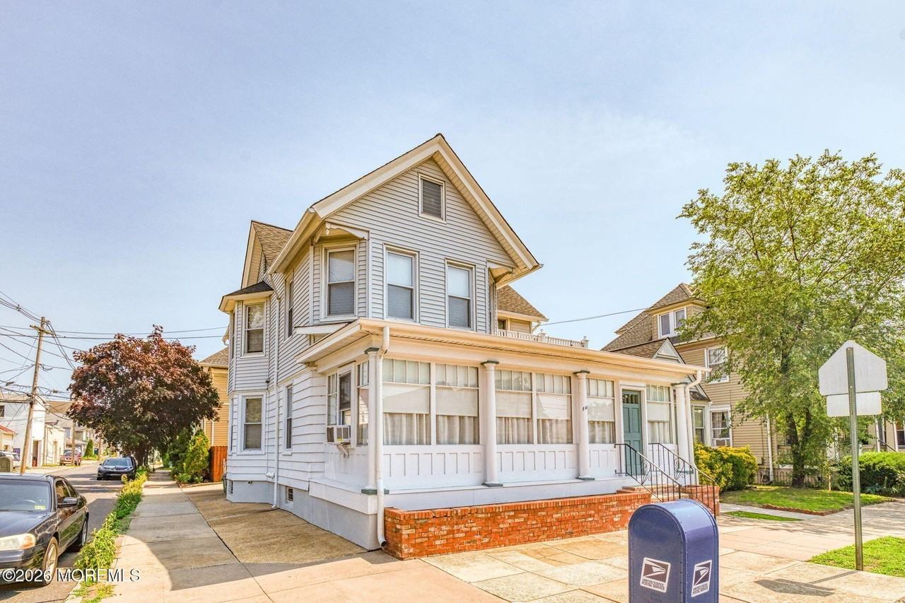 147 Broadway - Photo 2 of 37