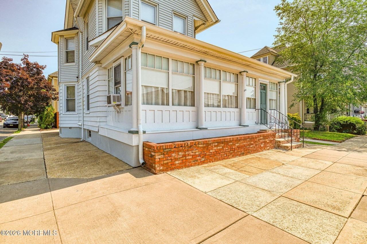 147 Broadway - Photo 3 of 37