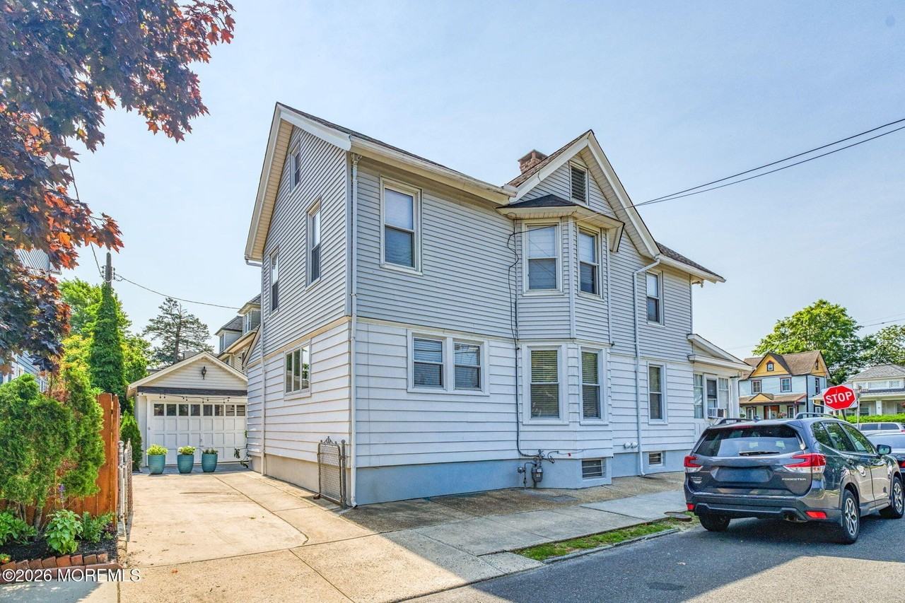147 Broadway - Photo 7 of 37