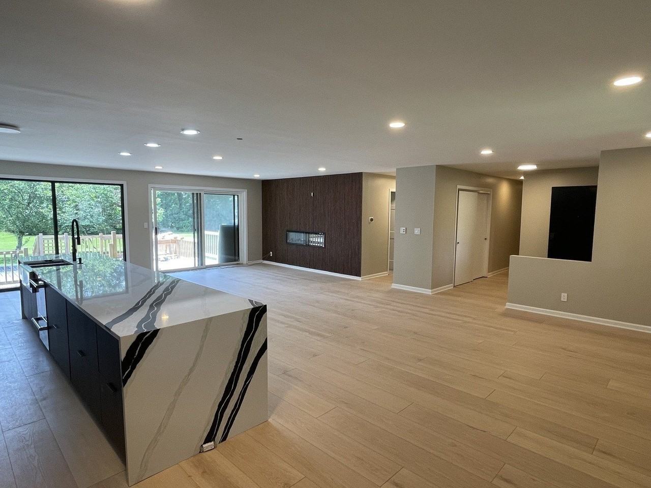 11110 Highland Dr - Photo 3 of 8
