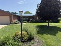 3002 Meadowbrook Ct - Photo 1 of 1