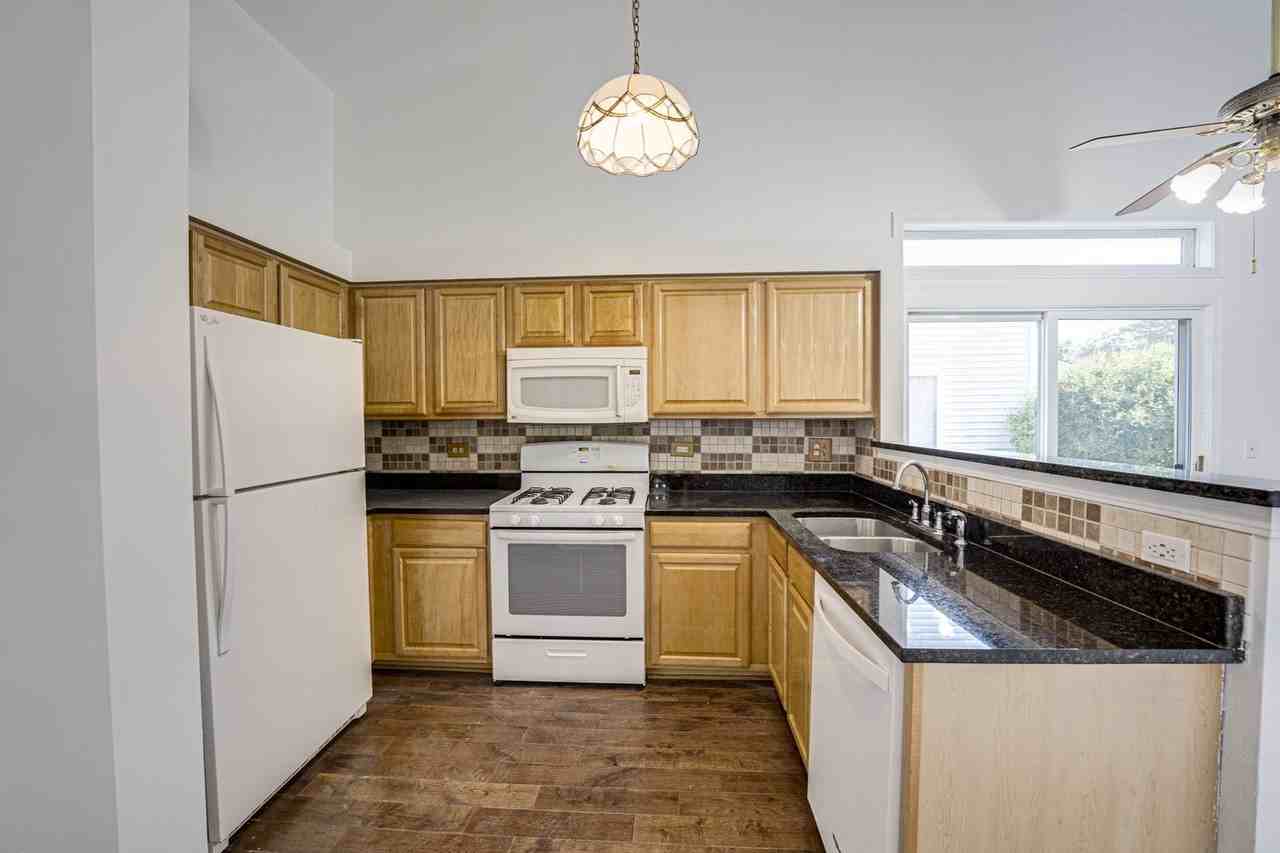 2884 Cedar Glade Dr - Photo 5 of 15