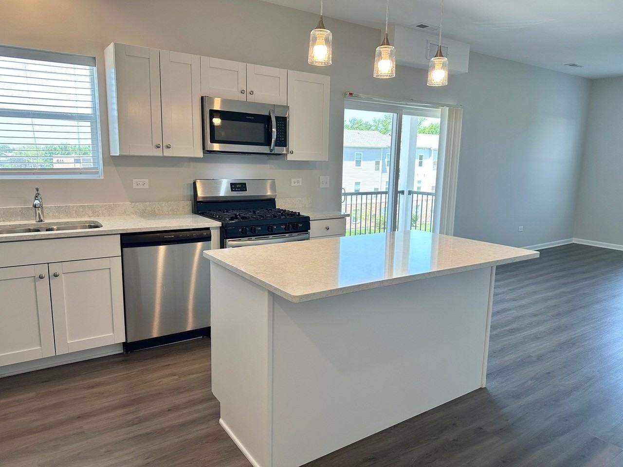 855 E Main St #3F - Photo 2 of 16