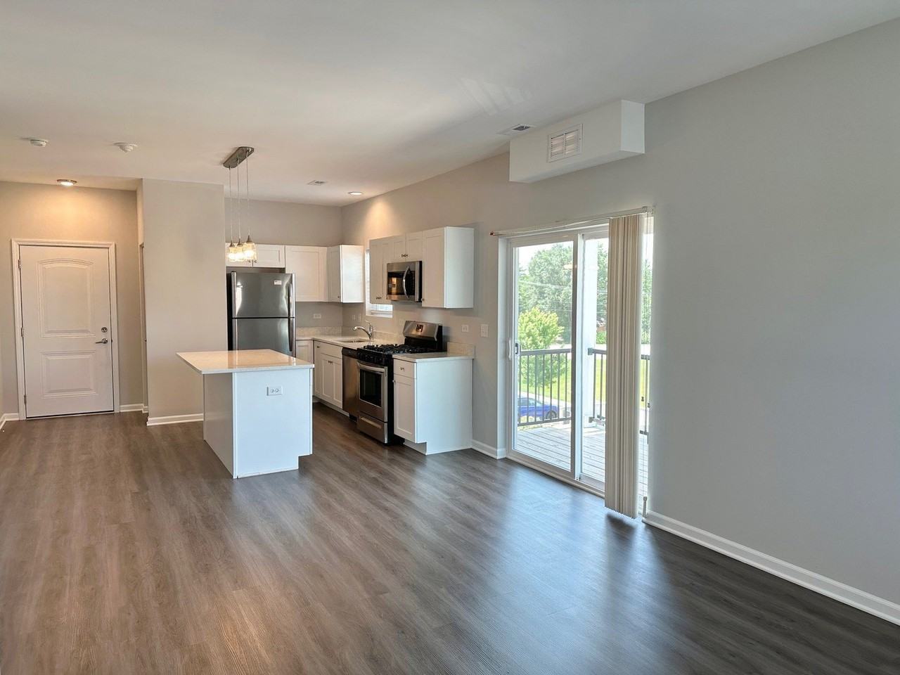 855 E Main St #3F - Photo 6 of 16