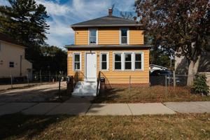 featured image of 714 Helmholz Ave #2