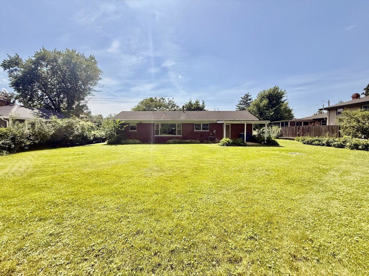 4707 Fairview Ave - Photo 2 of 15