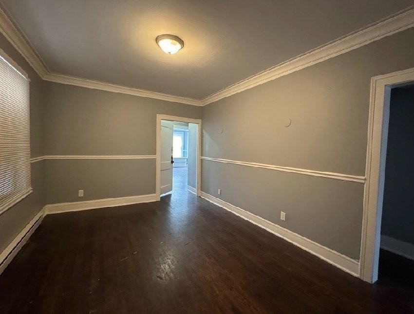 8048 S Champlain Ave #1 - Photo 4 of 10
