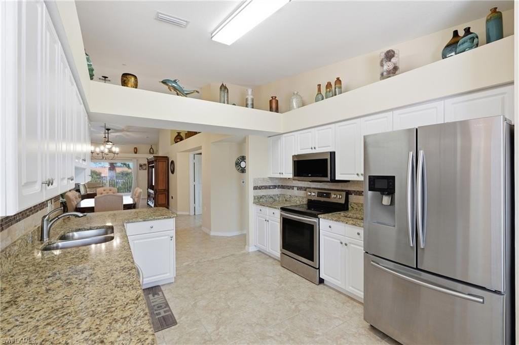 26630 Rosewood Pointe Dr #306 - Photo 3 of 29