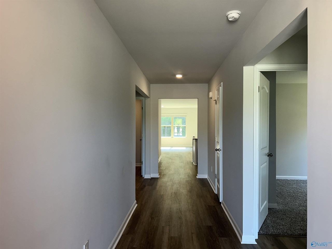 317 Belmar Way Sw - Photo 2 of 19