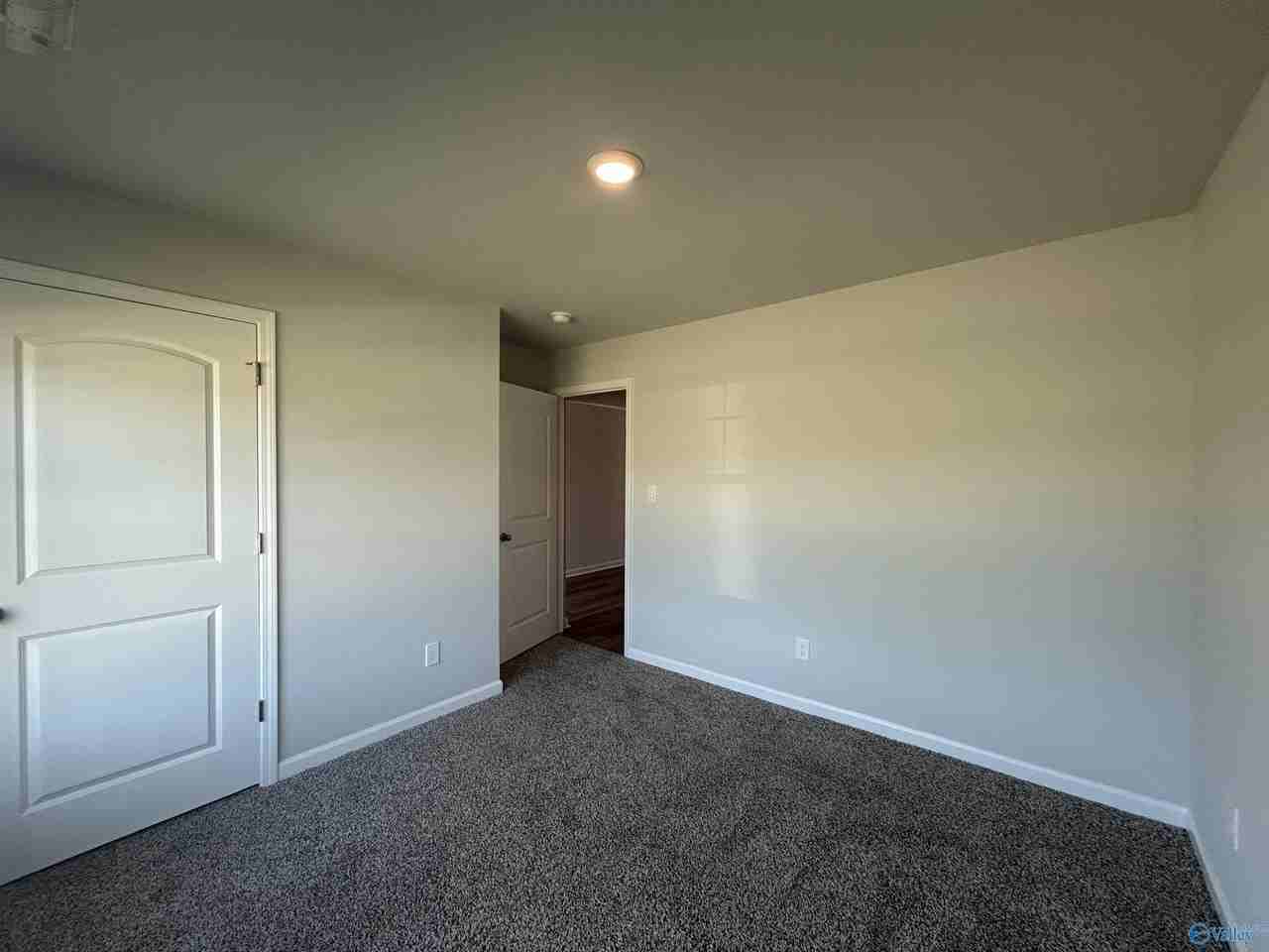 317 Belmar Way Sw - Photo 4 of 19