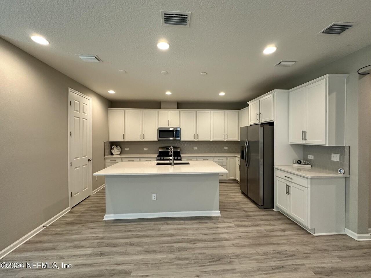 618 Honeycomb Trl - Photo 5 of 25