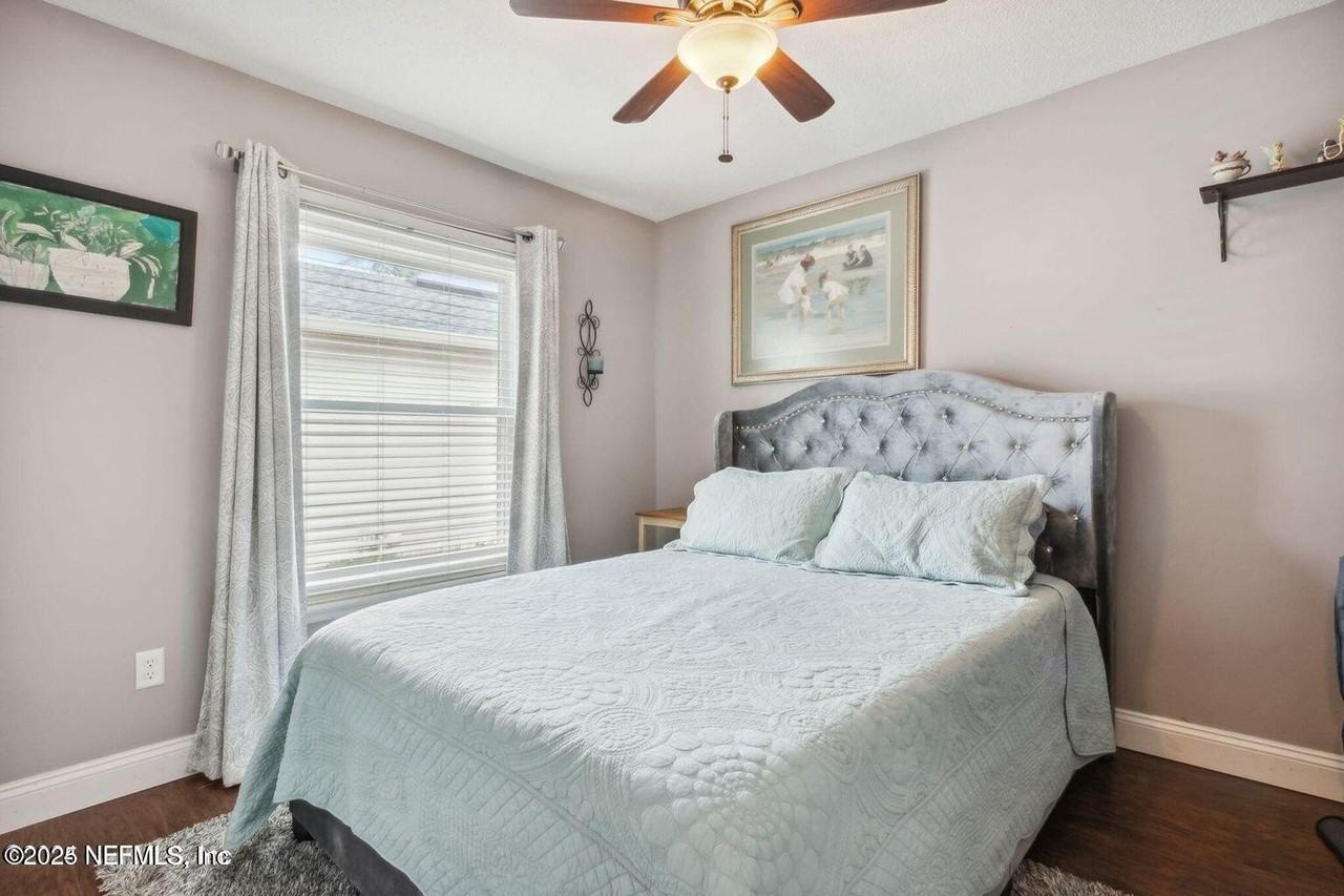 11546 Twin Oaks Trl - Photo 4 of 12