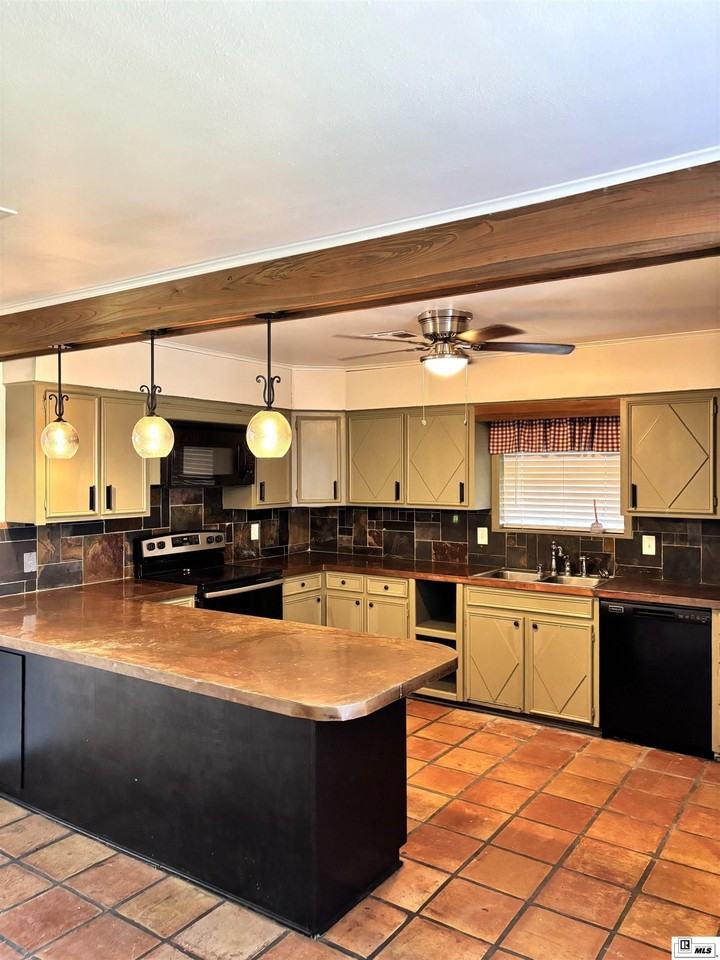 2411 Emerson St - Photo 6 of 13