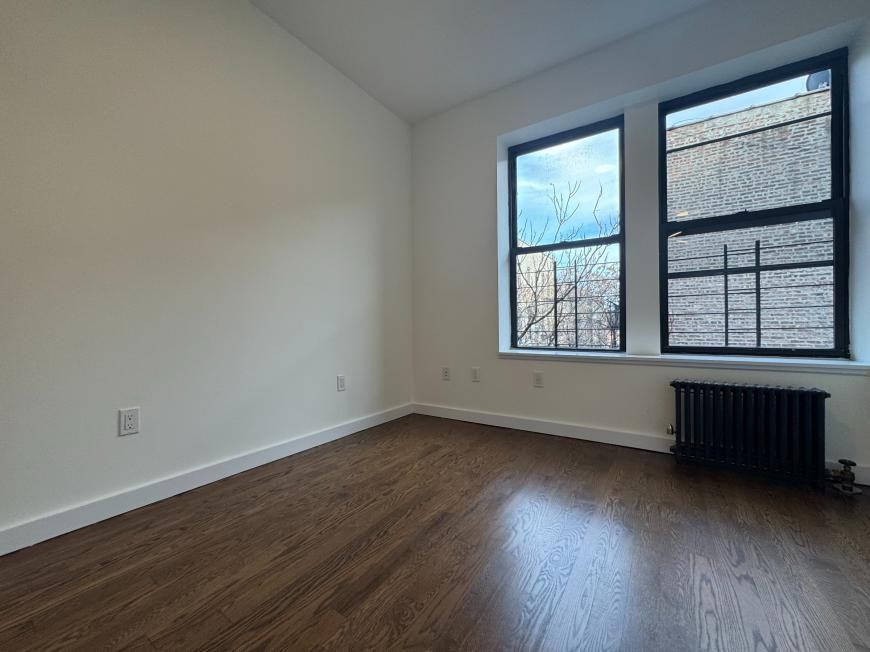452 Fort Washington Ave - Photo 6 of 10