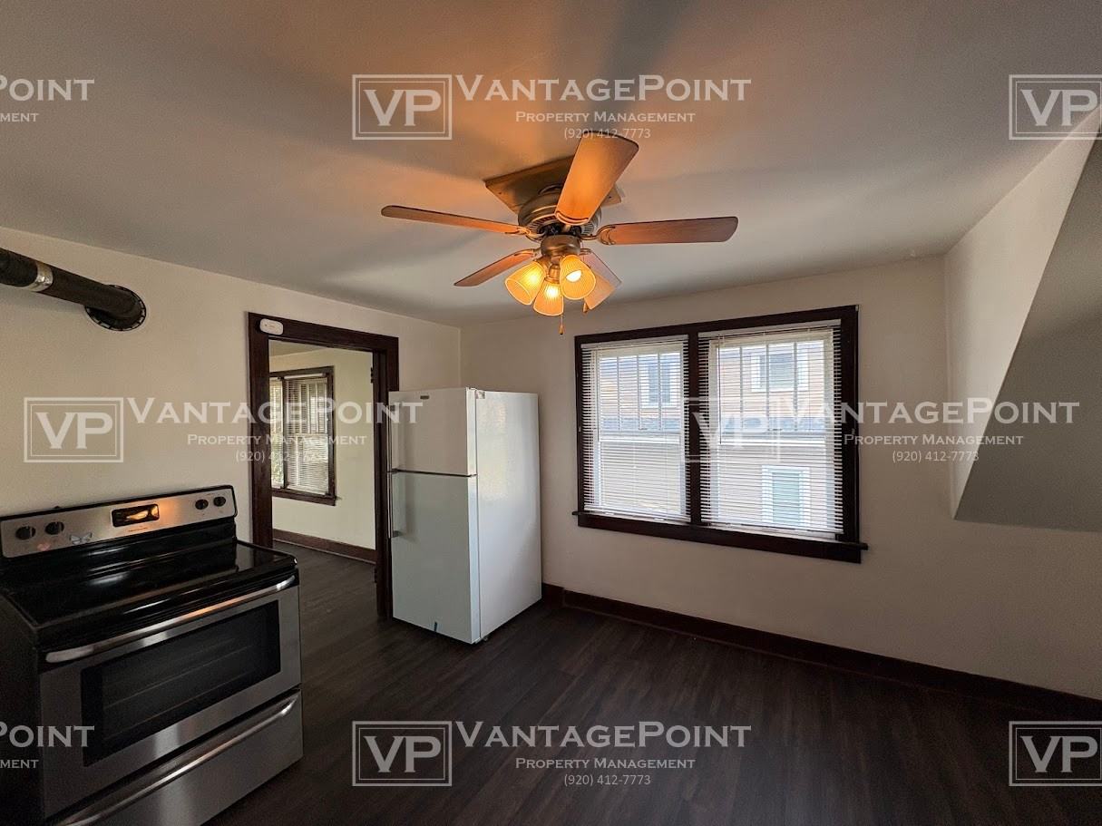 926A S 21st St Uppr - Photo 4 of 13