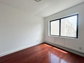 2120 Daly Ave - Photo 1 of 1