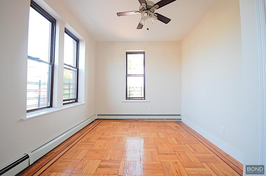 1034 Rutland Rd - Photo 5 of 7