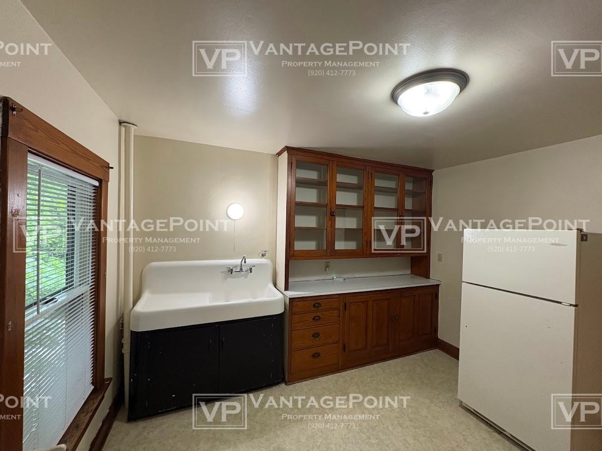 2306 Washington St Uppr - Photo 4 of 17