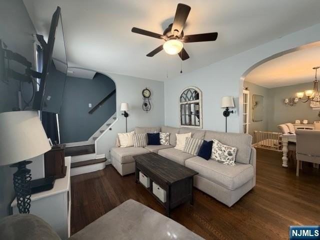 262 Windsor Rd - Photo 2 of 18