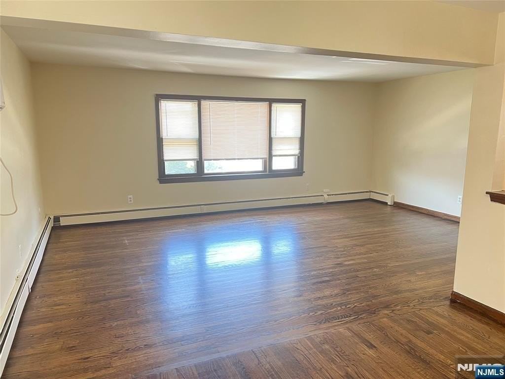 133 Washington St #1 - Photo 2 of 13