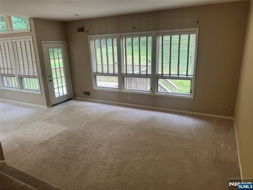 244 Butternut Dr - Photo 5 of 13