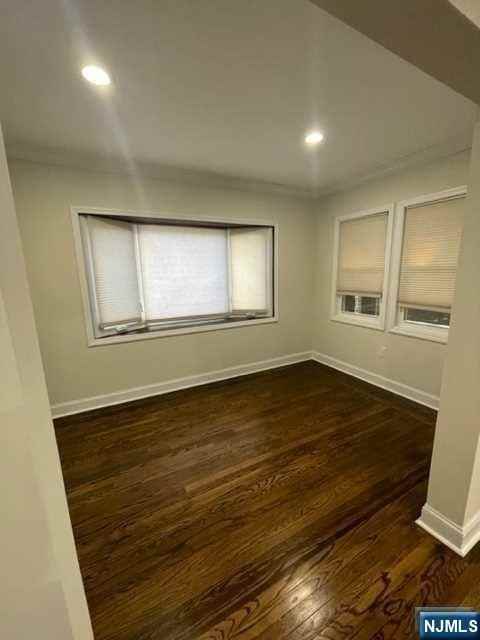 257 Cherry Ln - Photo 4 of 22
