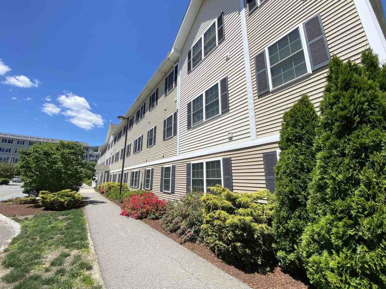 20 Sentinel Ct #301 - Photo 3 of 40