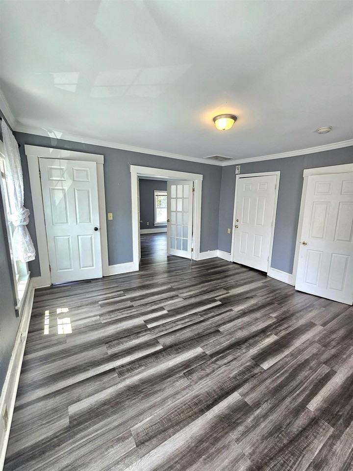 22 Beech St #B - Photo 6 of 27