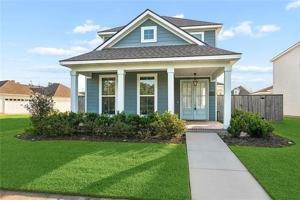 featured image of 1125 River Chase Dr