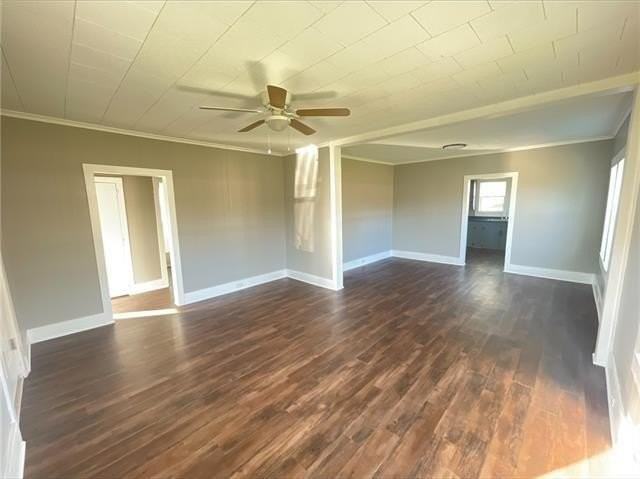 110 S Laurel St - Photo 6 of 14
