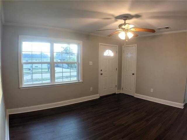 156 Dorothy Dr - Photo 2 of 13