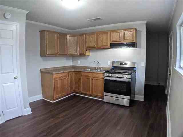 156 Dorothy Dr - Photo 4 of 13
