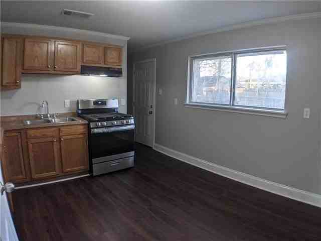 156 Dorothy Dr - Photo 5 of 13