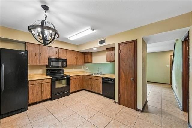 69 Crislaur Ave #C - Photo 6 of 16