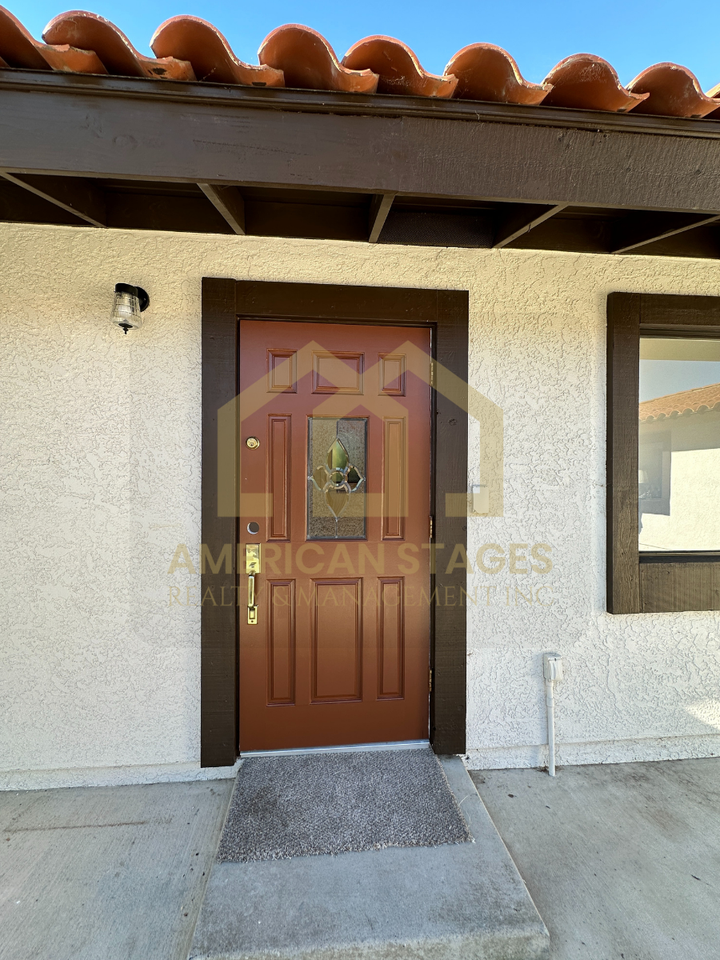 632 University Dr #ADU - Photo 2 of 13