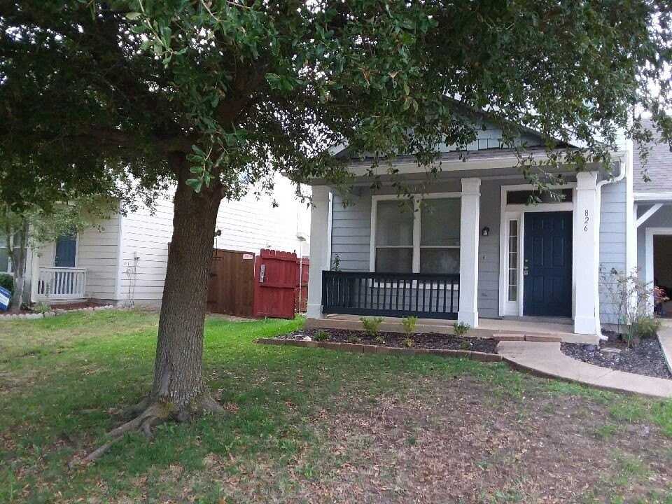 826 Greene Way - Photo 3 of 16