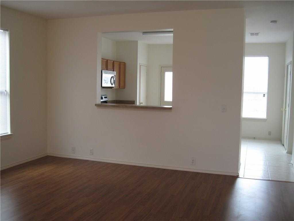 826 Greene Way - Photo 5 of 16