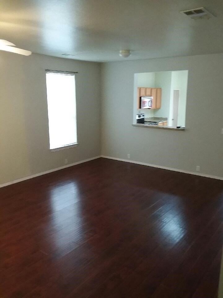 826 Greene Way - Photo 7 of 16