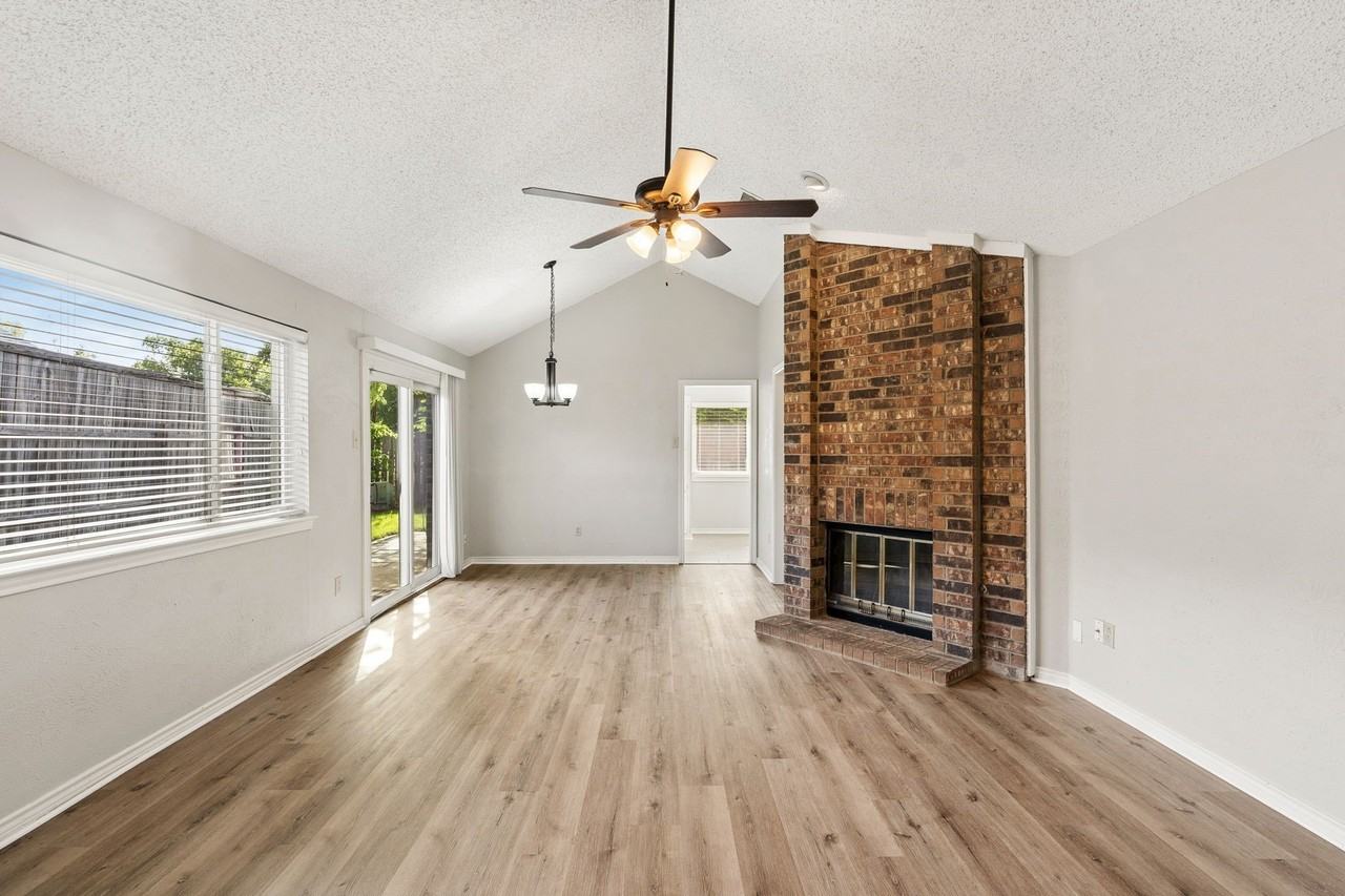 2141 Stradivarius Ln - Photo 7 of 25