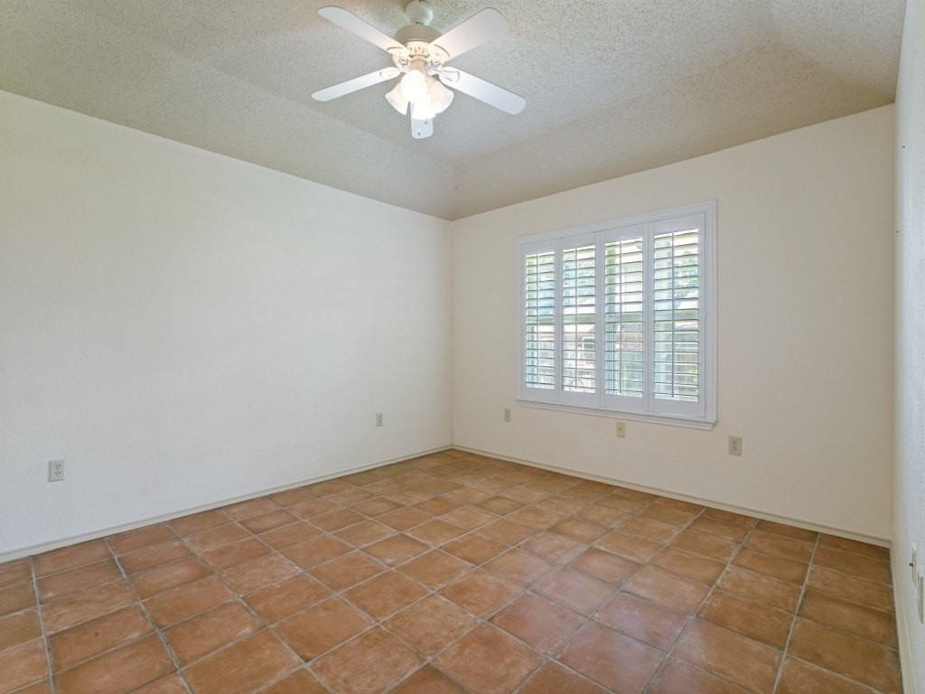 1515 Laguna Vista Way - Photo 6 of 12