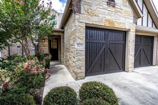 321 Post View Dr - Photo 1 of 1